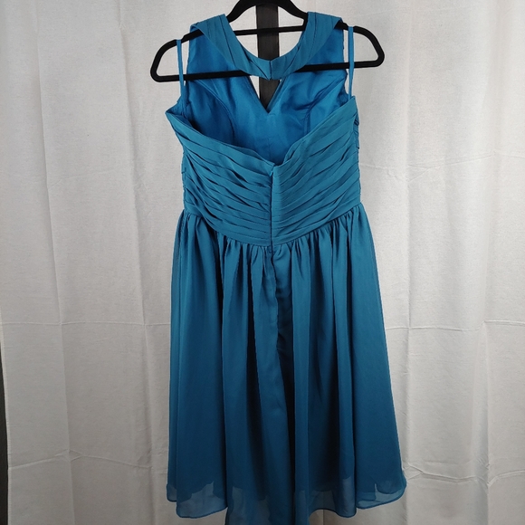 Beautiful Teal Dress. No size.          F04 - Picture 3 of 4